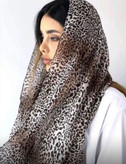 شال نخی منگوله دار