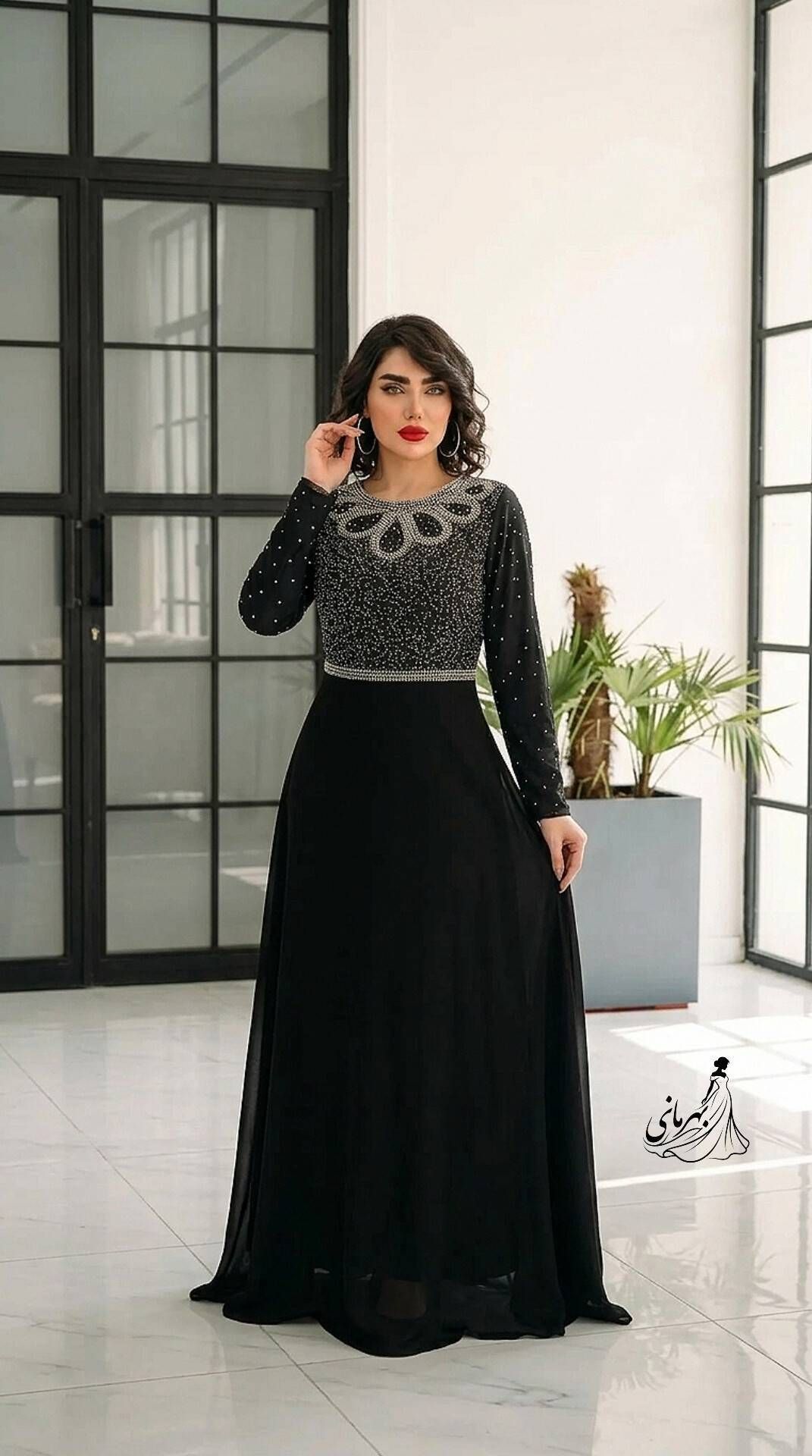 ماکسی سایز بزرگ مجلسی جنس: جسمیکو سنگ و دامن حریر (ساحل)