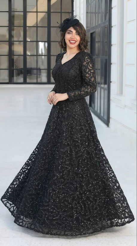 ماکسی مجلسی(سارا) پارت جدید مزونی و خاص جنس دانتل چمنی و سنگدوزی