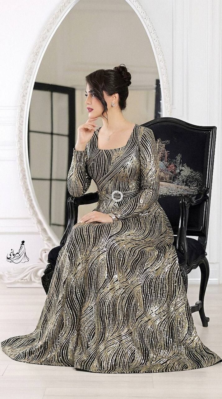 (پریچهر) ماکسی  سایزبزرگ 😍  قد حدود 150 از سرشانه استردار کمربند جنس : شاین برجسته