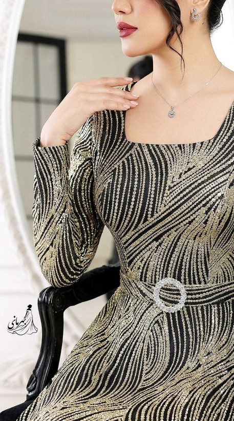 (پریچهر) ماکسی سایزبزرگ 😍 قد حدود 150 از سرشانه استردار کمربند جنس : شاین برجسته