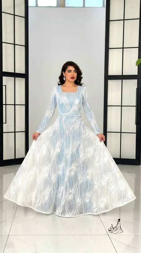 (پریچهر) ماکسی سایزبزرگ 😍 قد حدود 150 از سرشانه استردار کمربند جنس : شاین برجسته