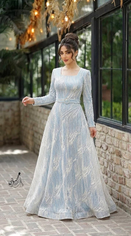 (پریچهر) ماکسی سایزبزرگ 😍 قد حدود 150 از سرشانه استردار کمربند جنس : شاین برجسته