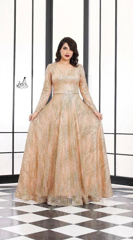 (پریچهر) ماکسی سایزبزرگ 😍 قد حدود 150 از سرشانه استردار کمربند جنس : شاین برجسته