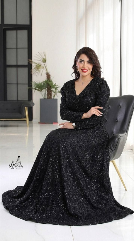 لباس مجلسی زنانه مزونی و خاص گیپور دانتل و سنگدوزی (سایه)